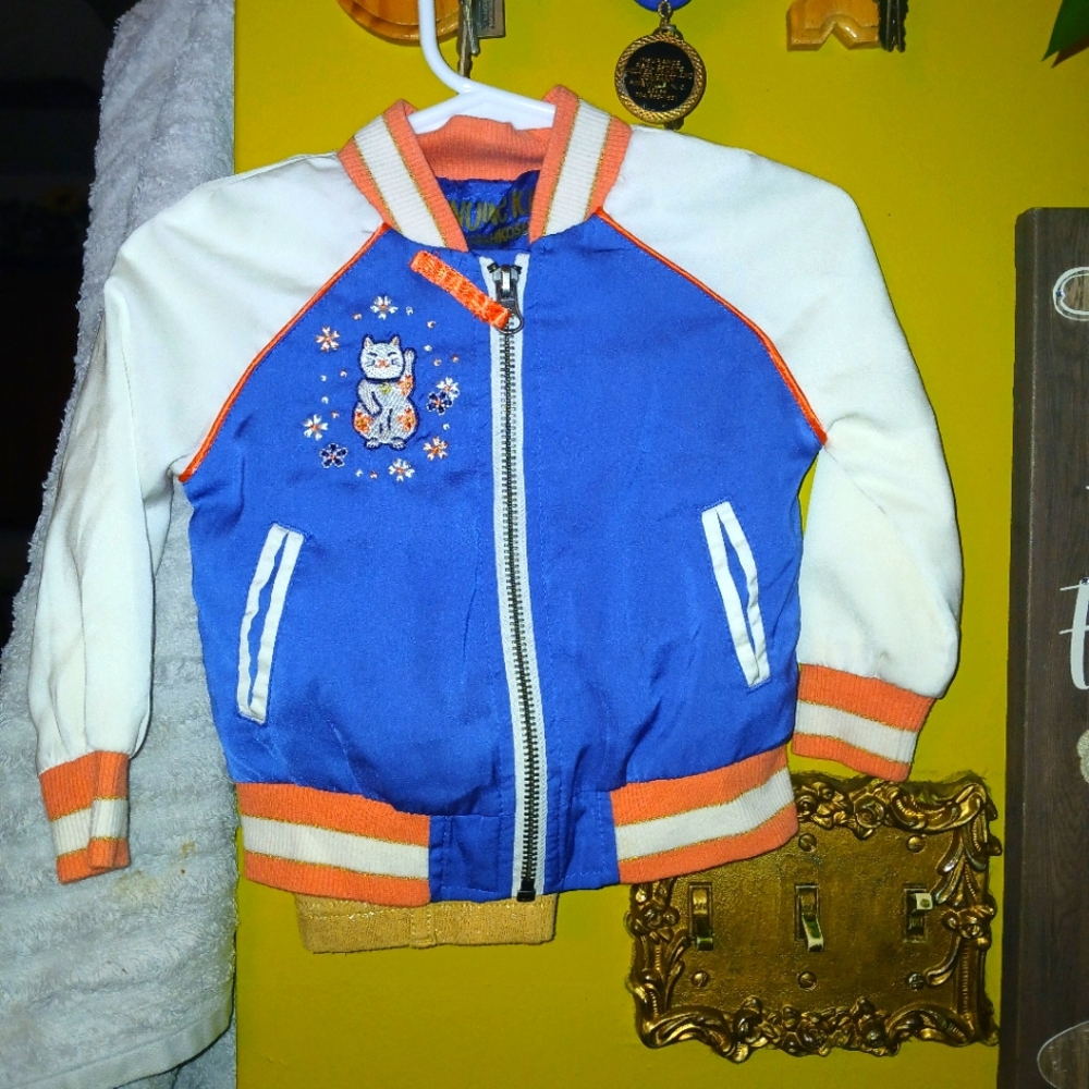 JACKET